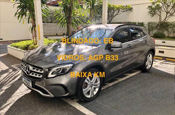 MERCEDES-BENZ GLA 200 1.6 CGI FLEX STYLE 7G-DCT